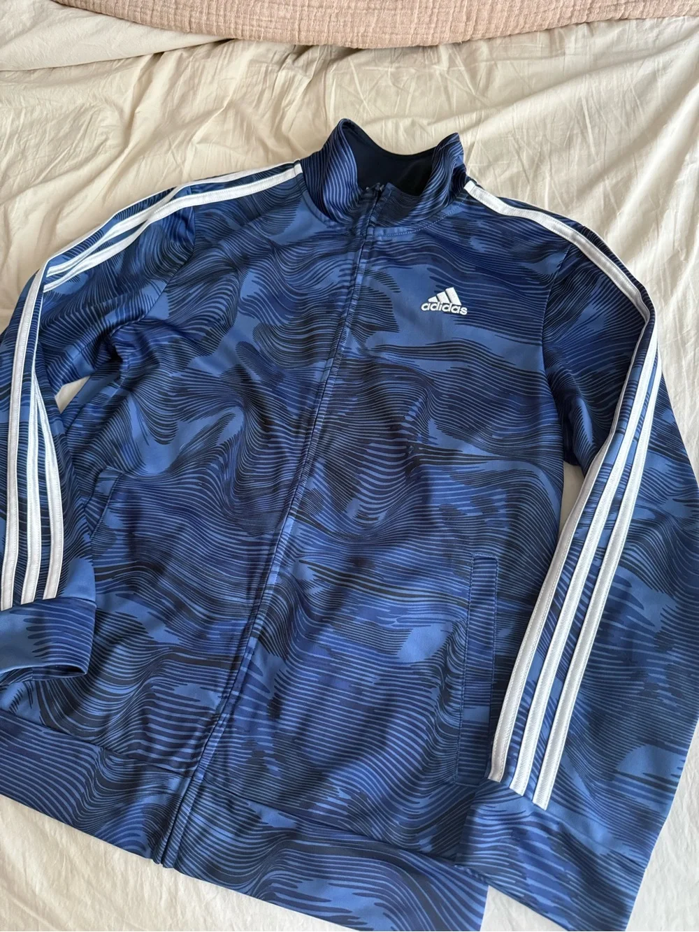 adidas lightweight zip